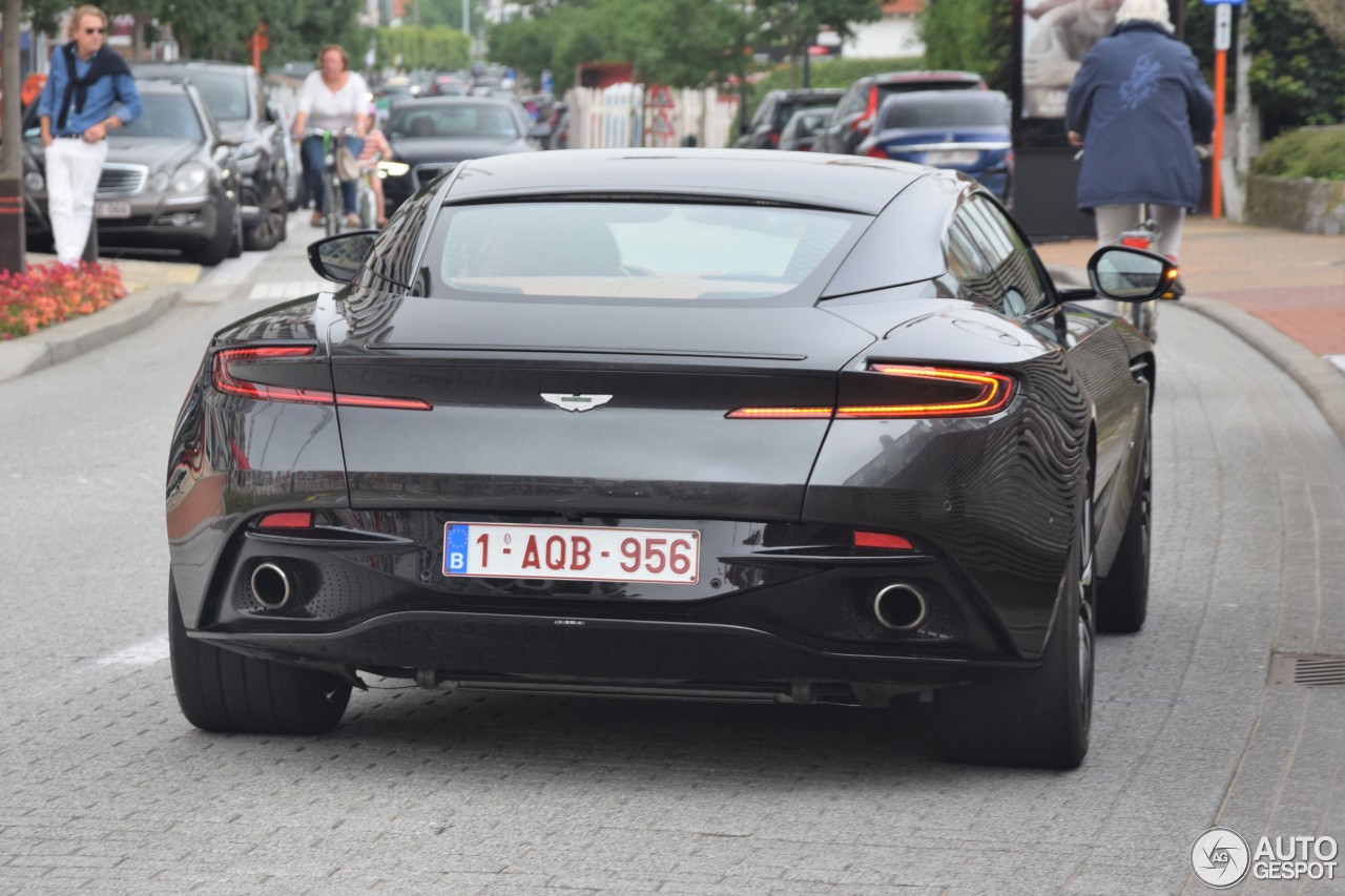 Aston Martin DB11