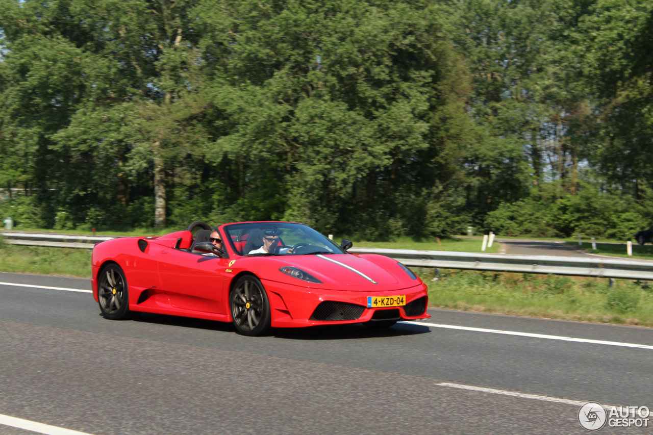 Ferrari Scuderia Spider 16M