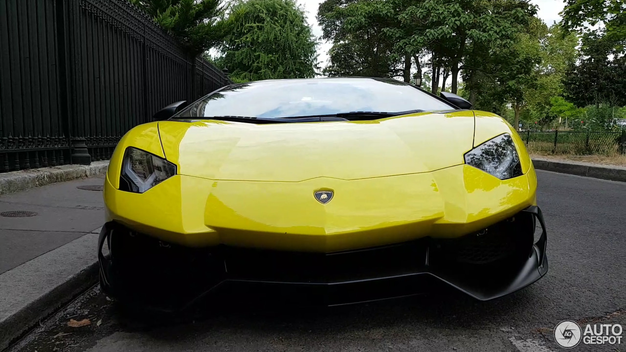 Lamborghini Aventador LP720-4 Roadster 50° Anniversario