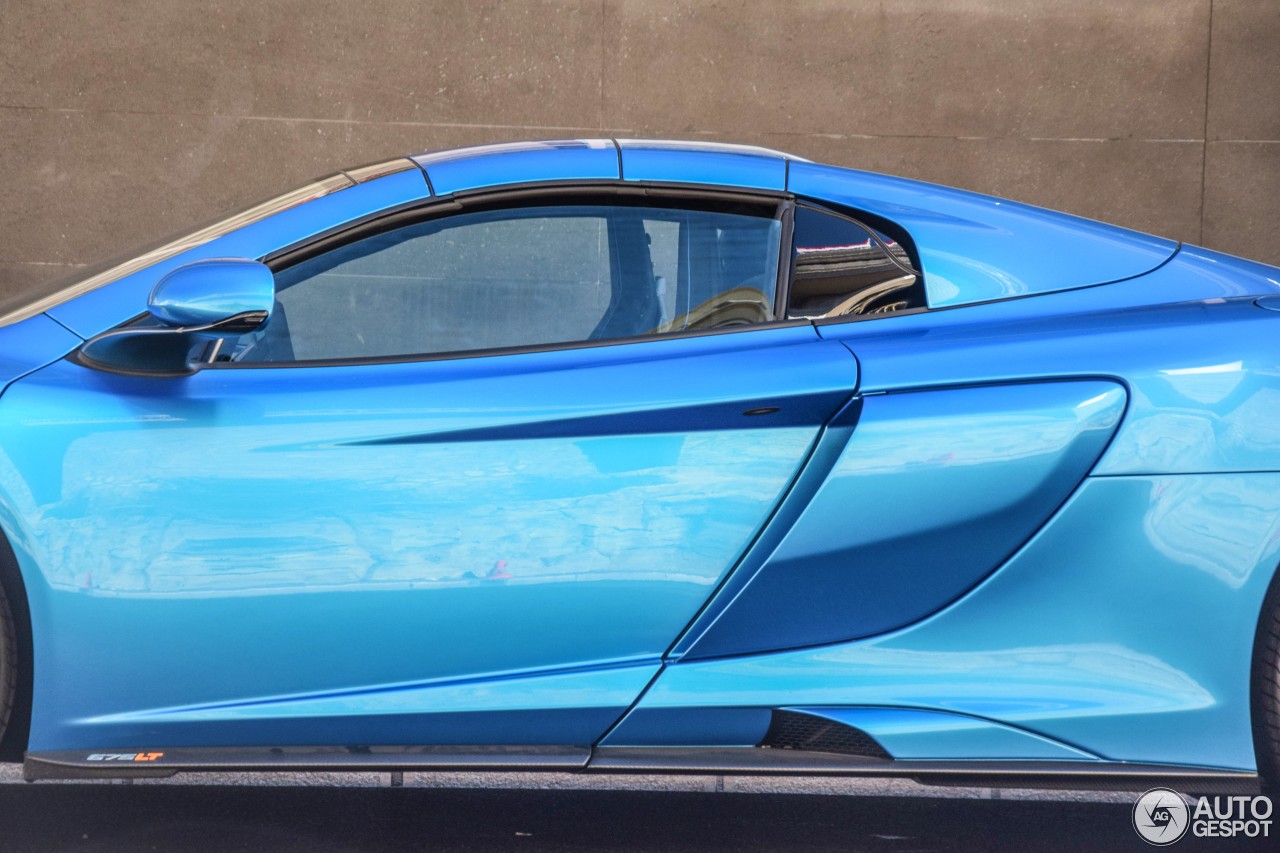 McLaren 675LT Spider