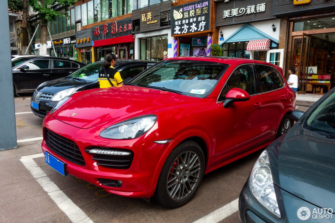 Porsche 958 Cayenne GTS