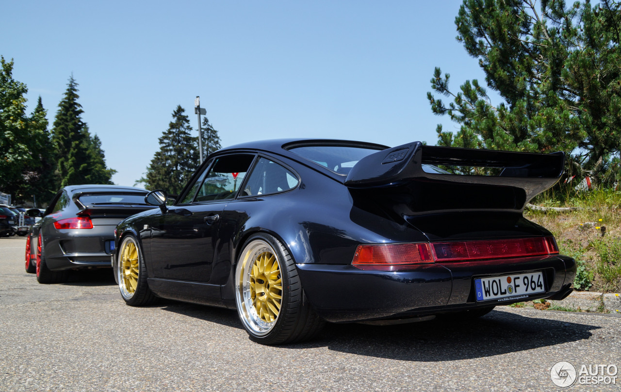 Porsche 964 Carrera RS 3.8