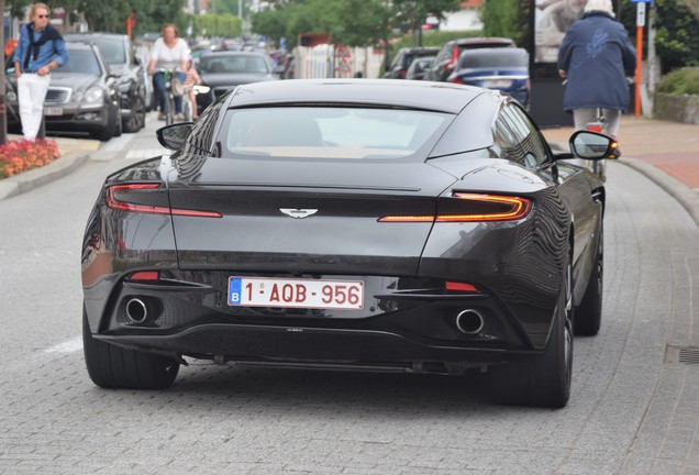 Aston Martin DB11