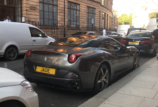 Ferrari California