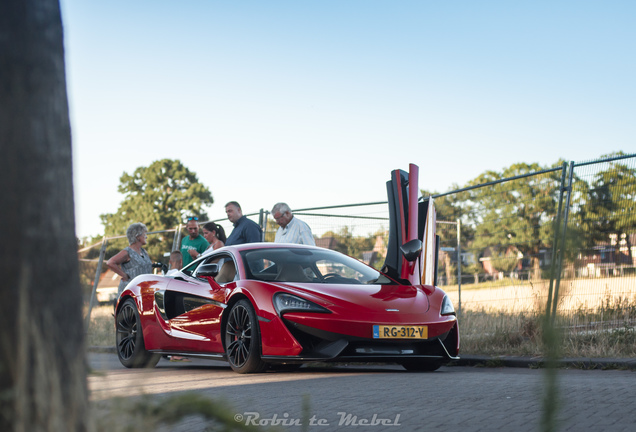 McLaren 570S