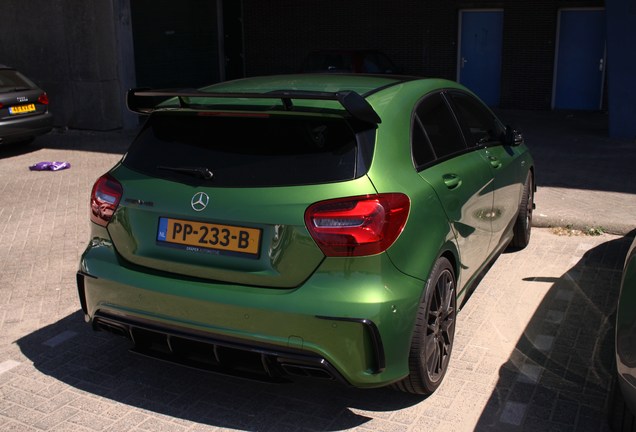 Mercedes-AMG A 45 W176 2015