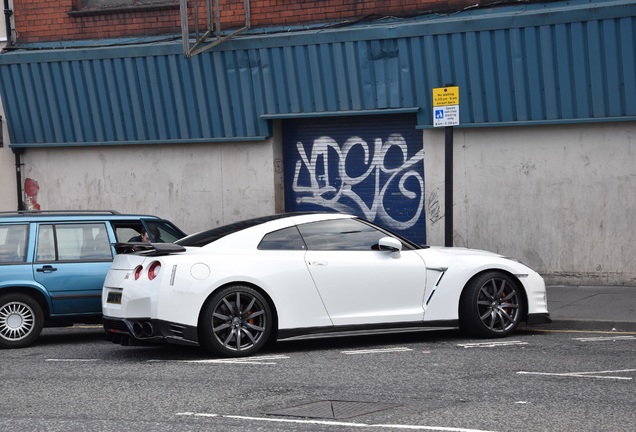 Nissan GT-R 2014