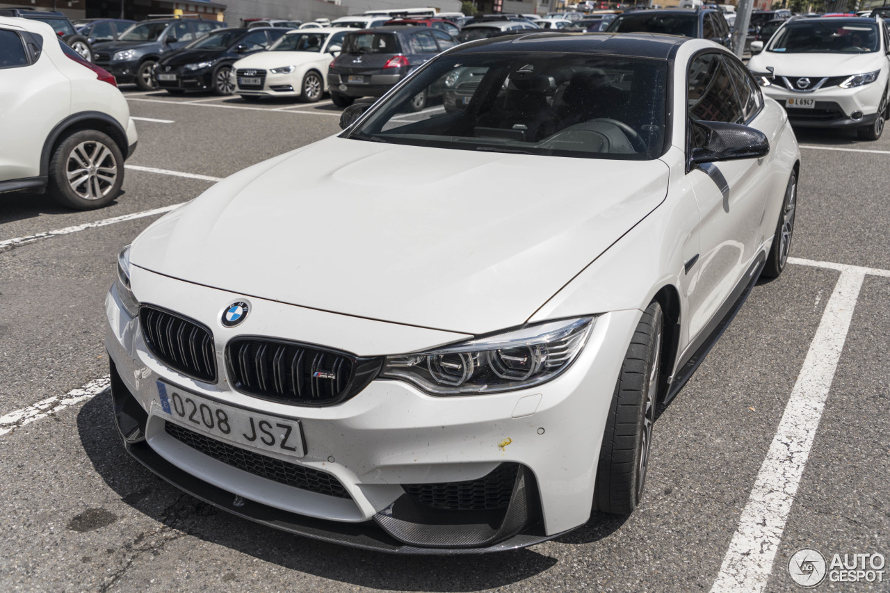 BMW M4 F82 CS