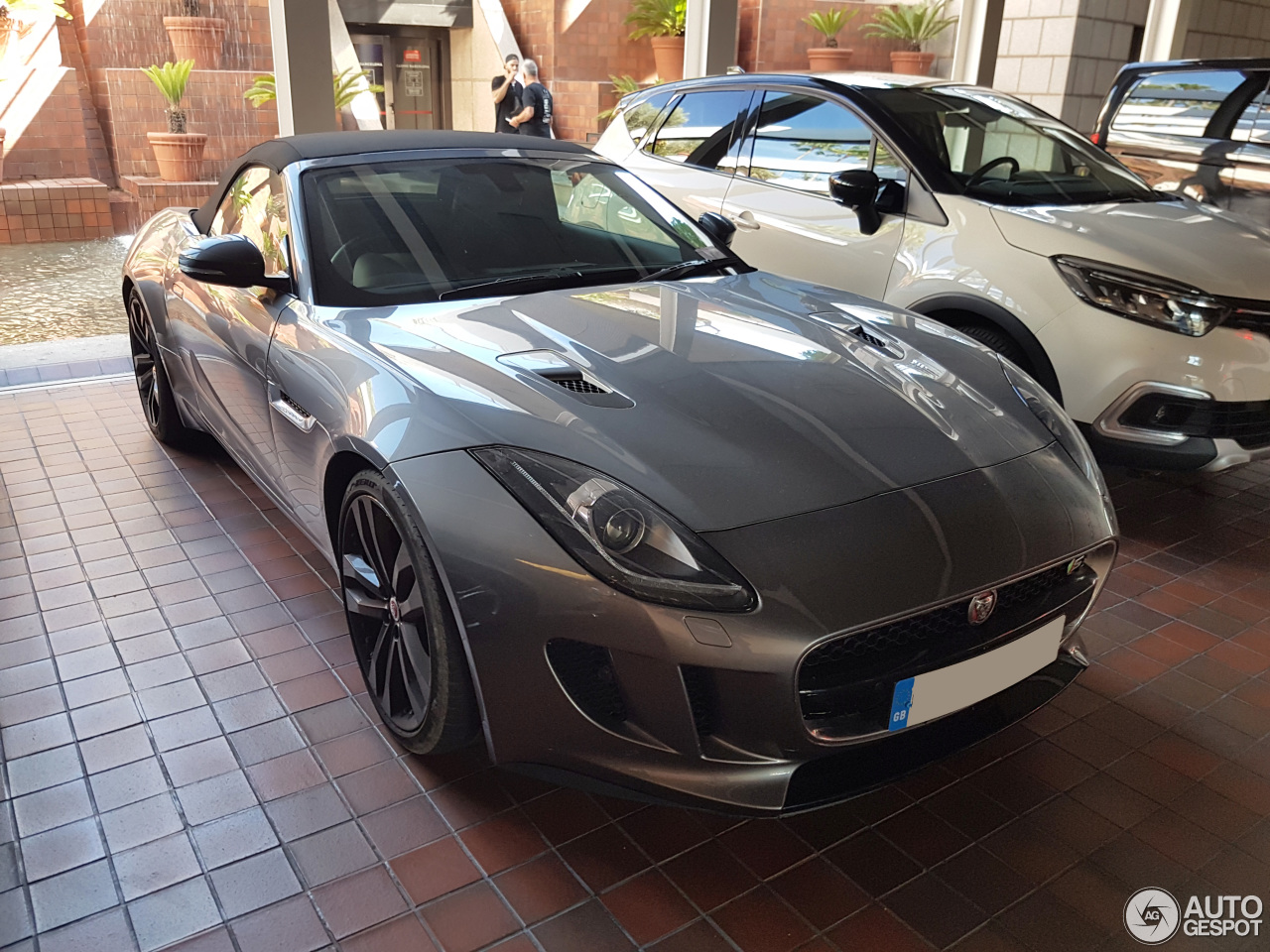 Jaguar F-TYPE S AWD Convertible