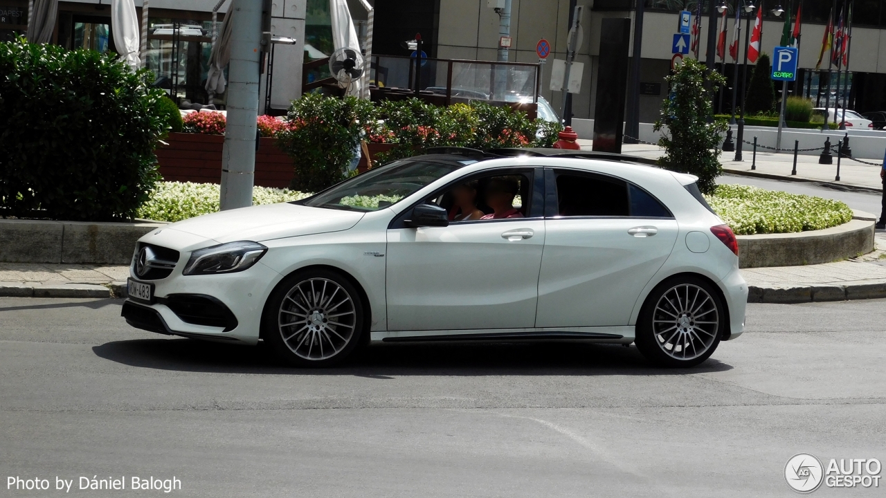 Mercedes-AMG A 45 W176 2015