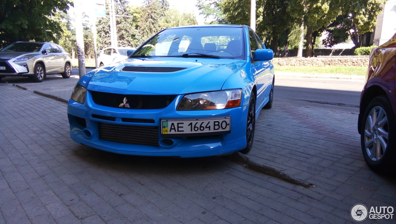 Mitsubishi Lancer Evolution IX