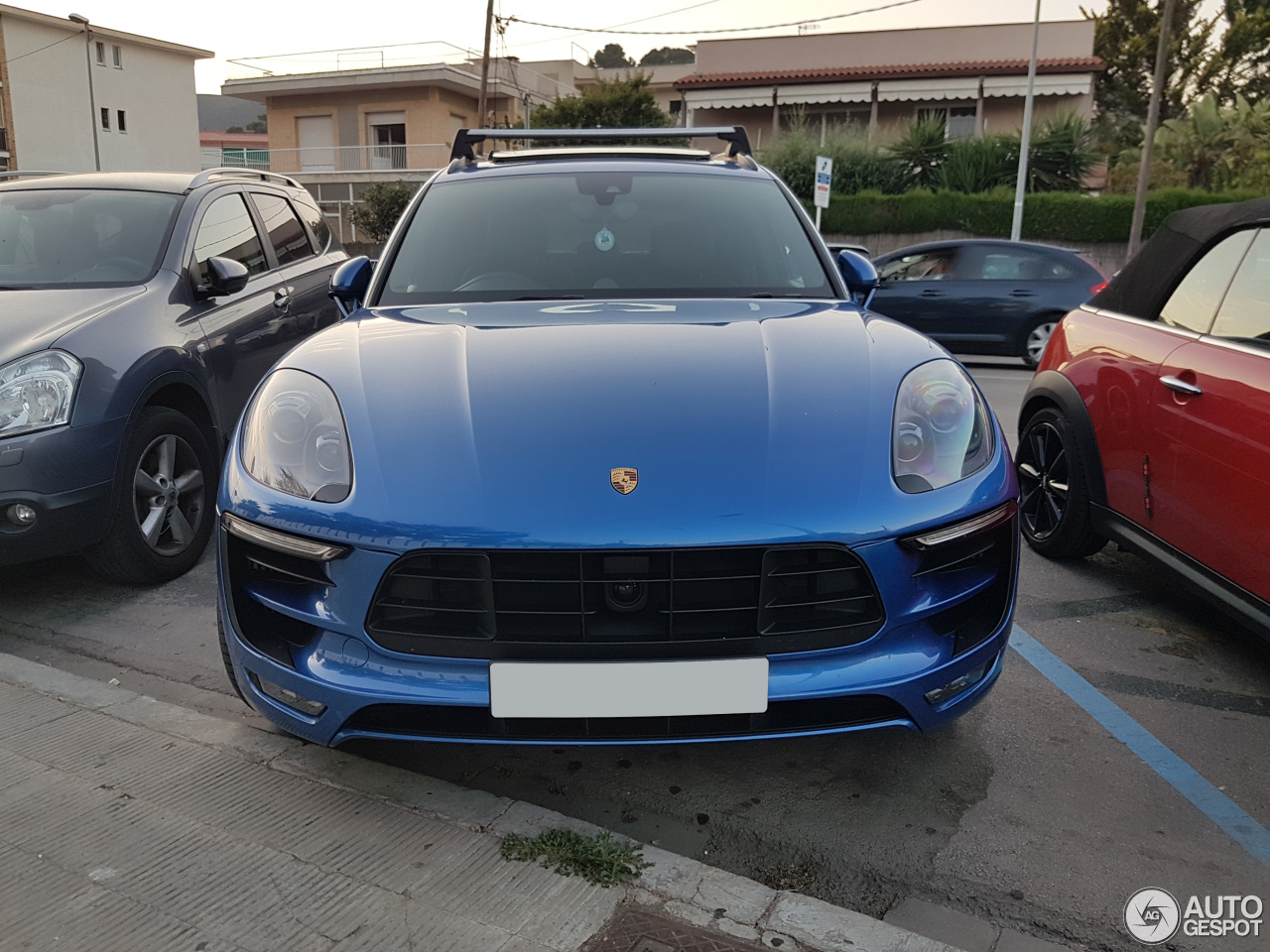 Porsche 95B Macan Turbo