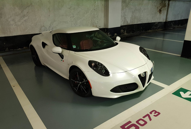 Alfa Romeo 4C Coupé