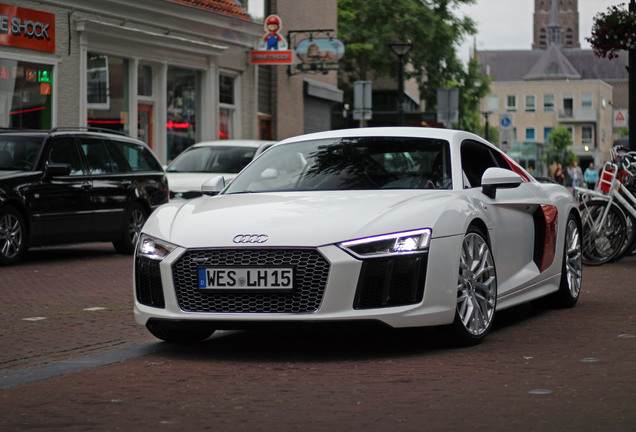 Audi R8 V10 Plus 2015