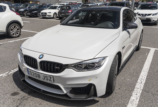 BMW M4 F82 CS