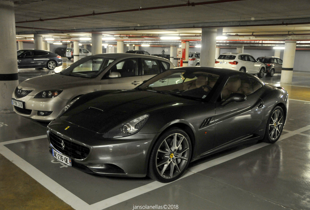 Ferrari California