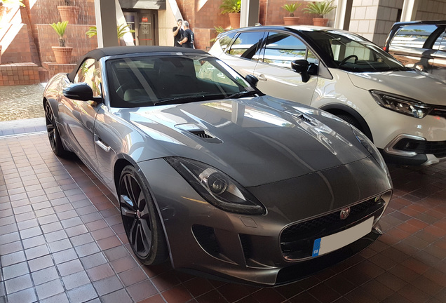 Jaguar F-TYPE S AWD Convertible