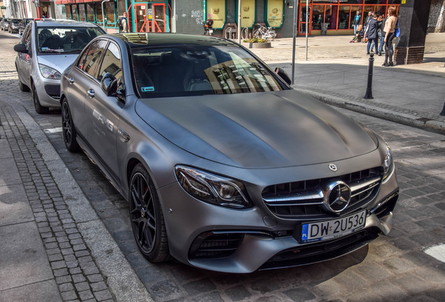 Mercedes-AMG E 63 S W213 Edition 1