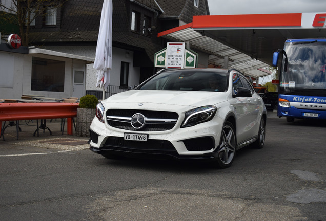 Mercedes-AMG GLA 45 X156