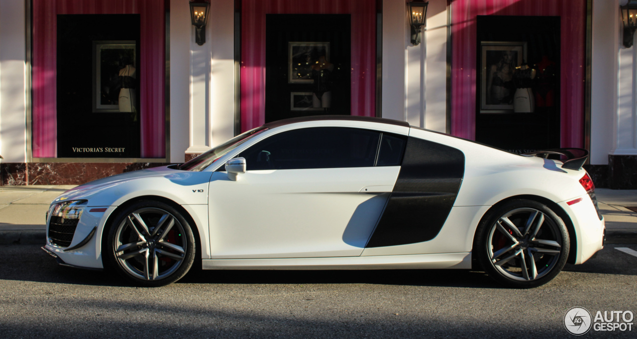 Audi R8 V10 2013