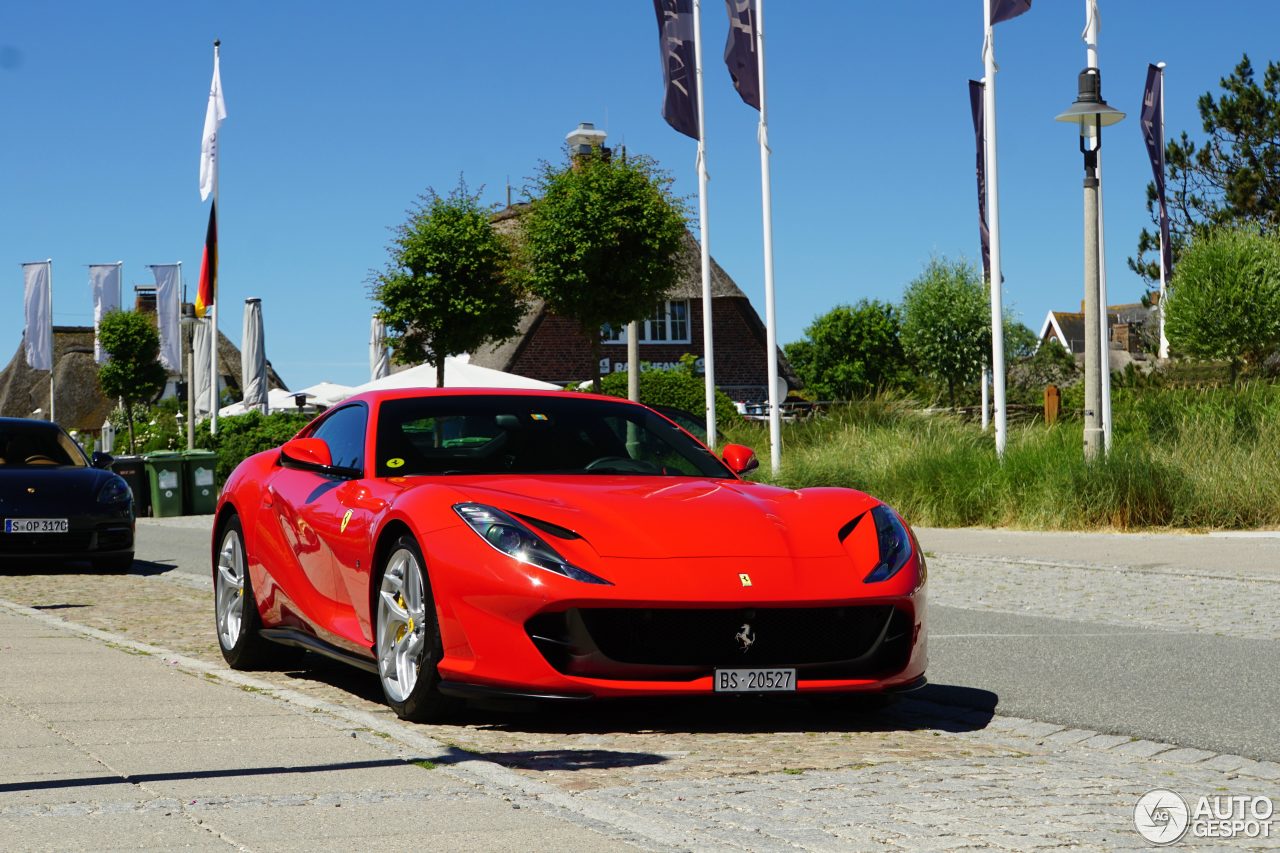 Ferrari 812 Superfast