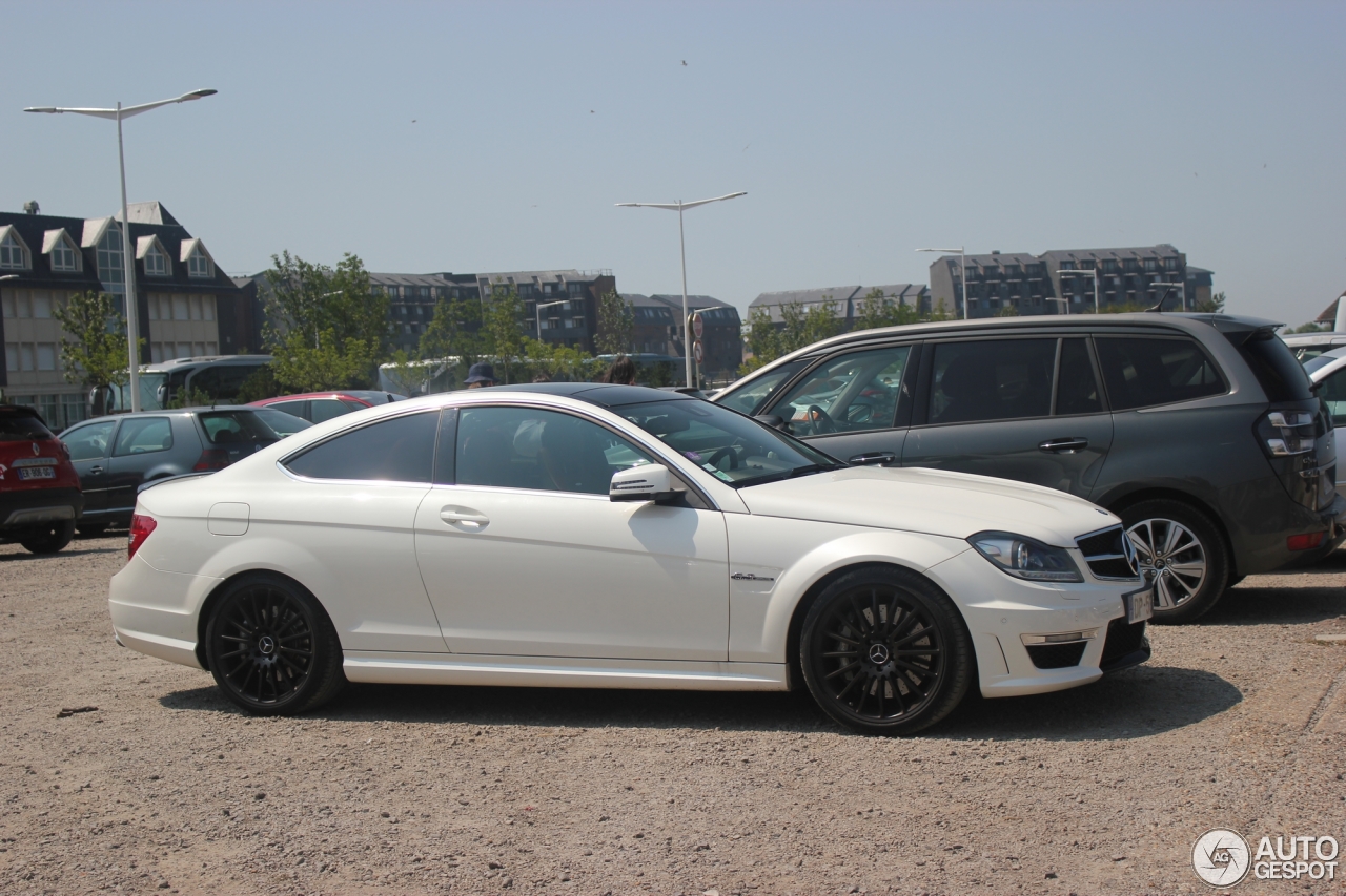 Mercedes-Benz C 63 AMG Coupé