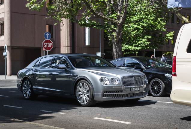 Bentley Flying Spur W12