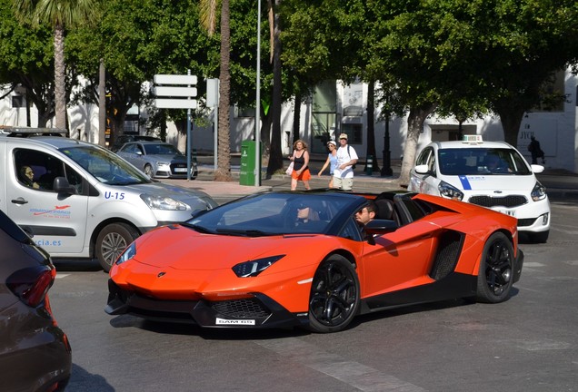 Lamborghini Aventador LP720-4 Roadster 50° Anniversario