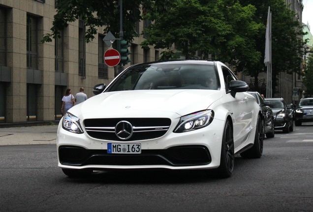 Mercedes-AMG C 63 S Coupé C205