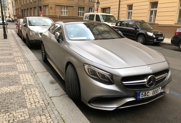 Mercedes-Benz S 63 AMG Coupé C217