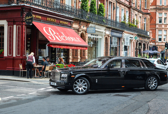 Rolls-Royce Phantom EWB Series II