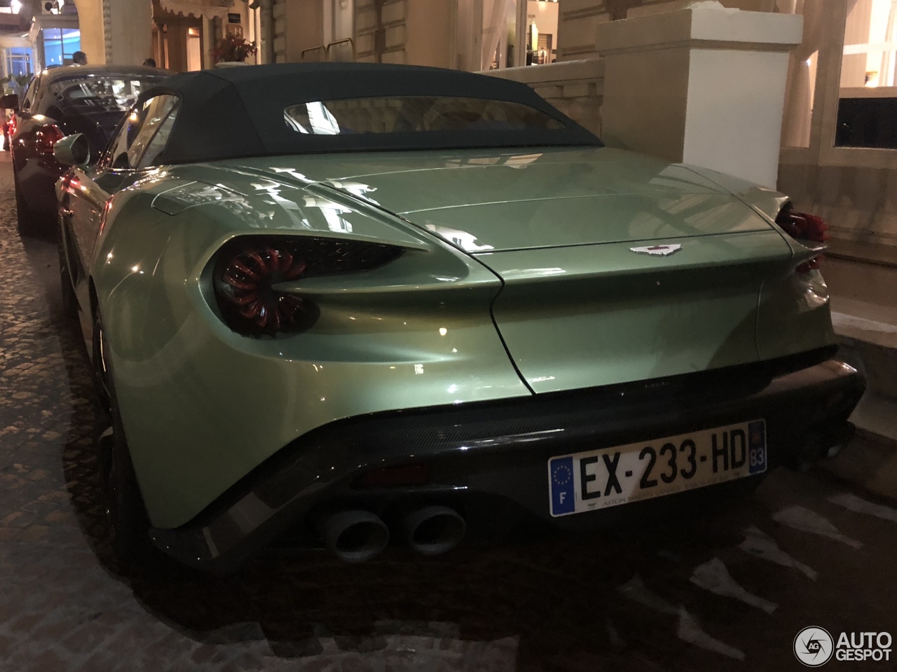 Aston Martin Vanquish Volante Zagato