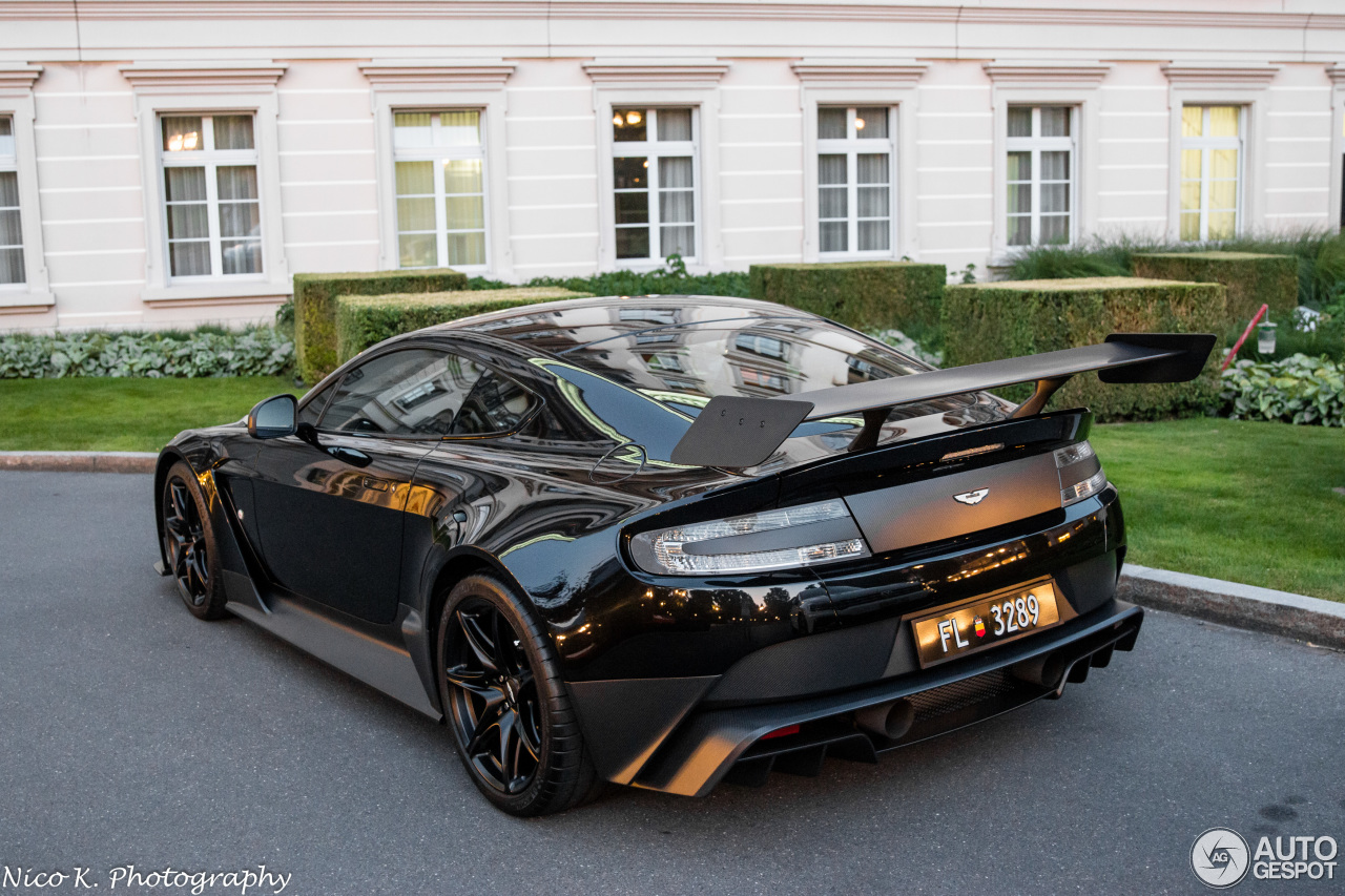 Aston Martin Vantage GT12