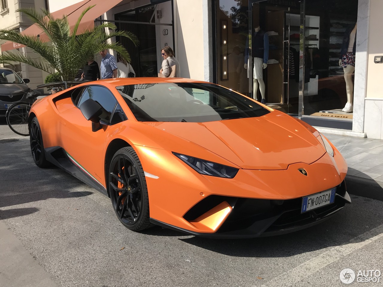 Lamborghini Huracán LP640-4 Performante