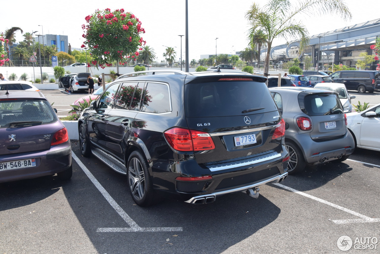 Mercedes-Benz GL 63 AMG X166