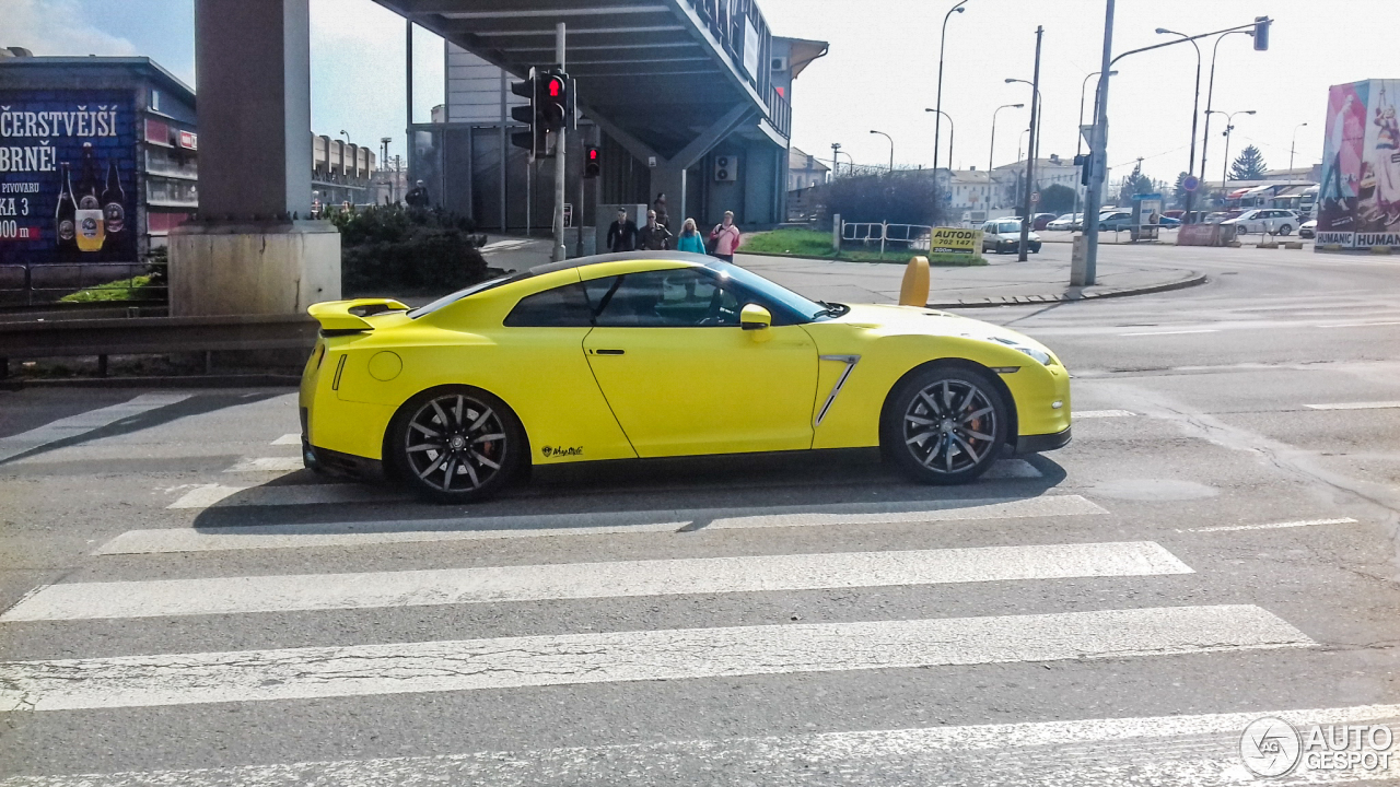 Nissan GT-R 2014