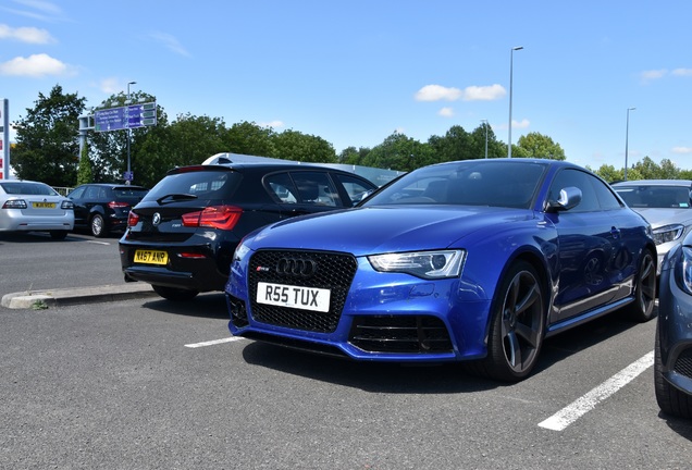 Audi RS5 B8 2012