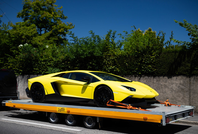 Lamborghini Aventador LP720-4 50° Anniversario