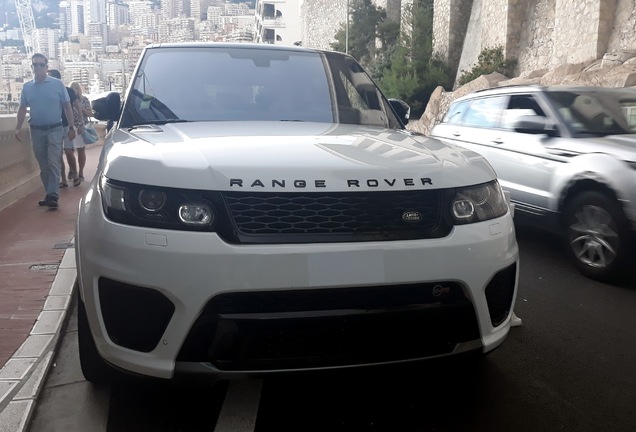 Land Rover Range Rover Sport SVR