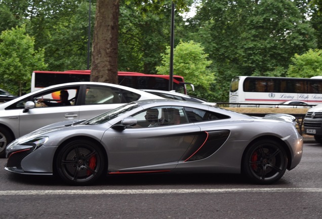 McLaren 650S