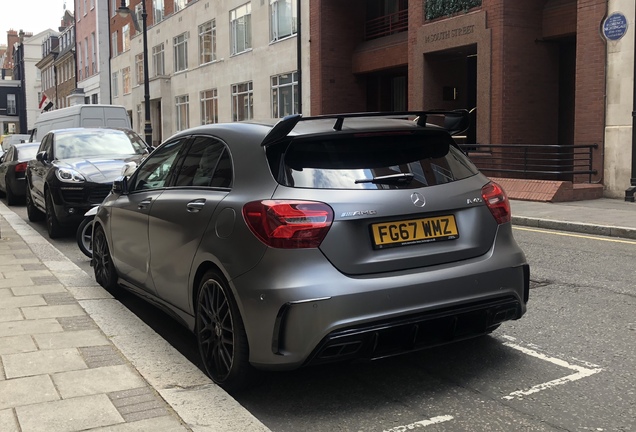 Mercedes-AMG A 45 W176 2015