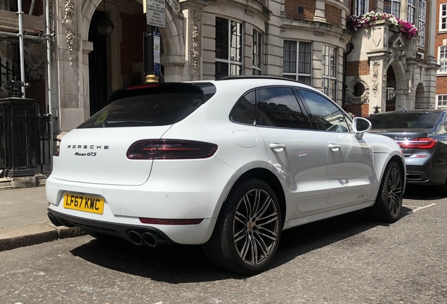 Porsche 95B Macan GTS