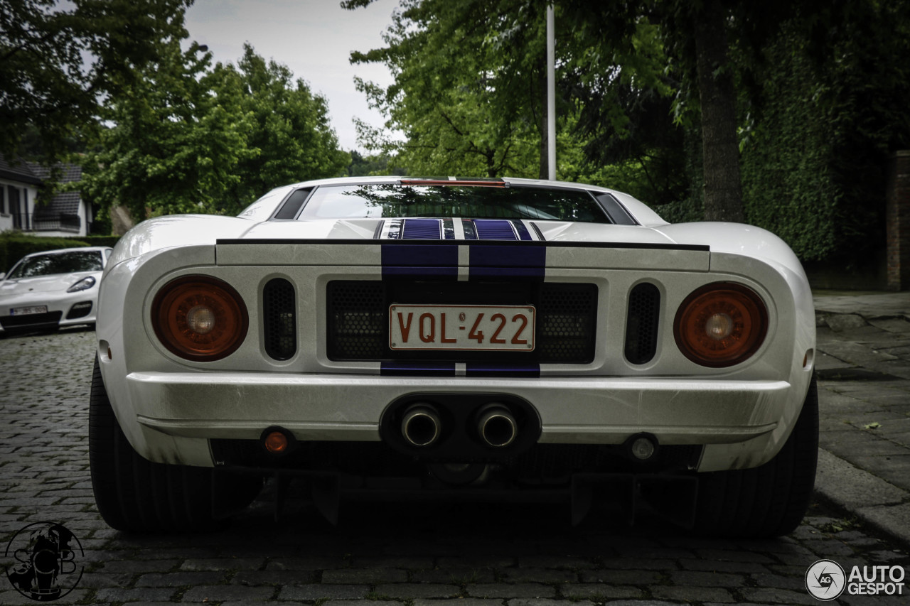 Ford GT