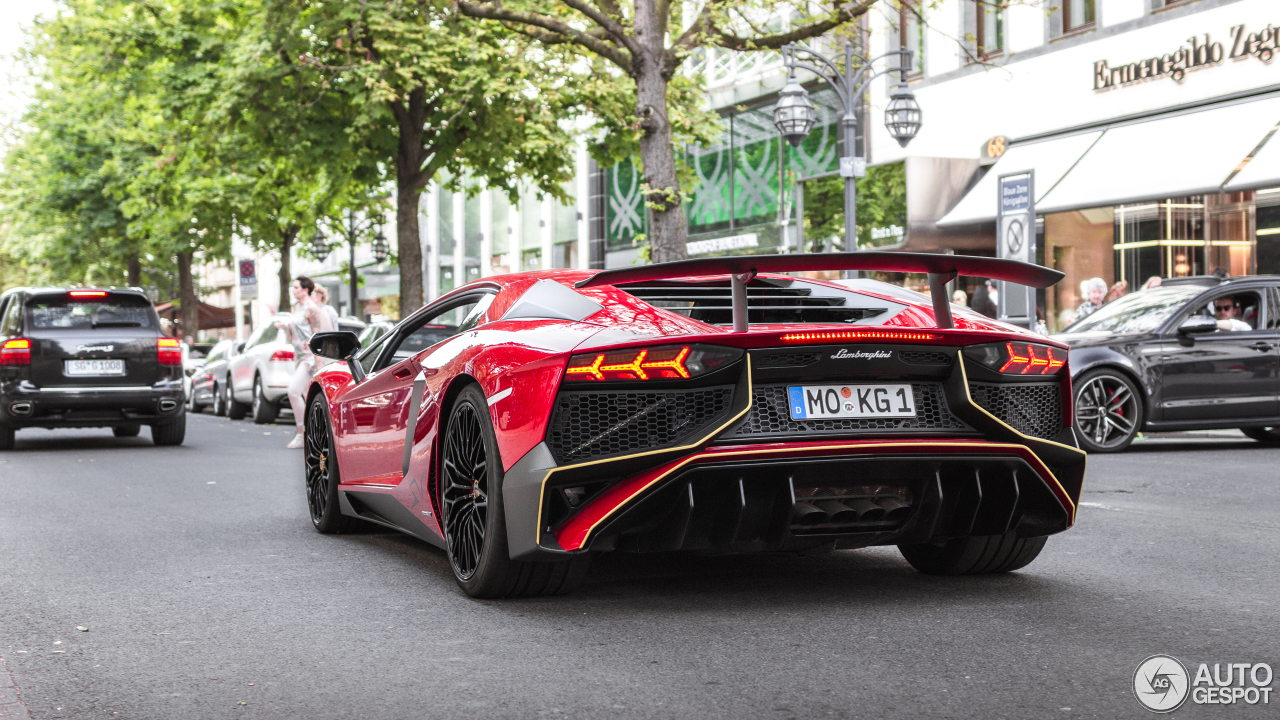 Lamborghini Aventador LP750-4 SuperVeloce