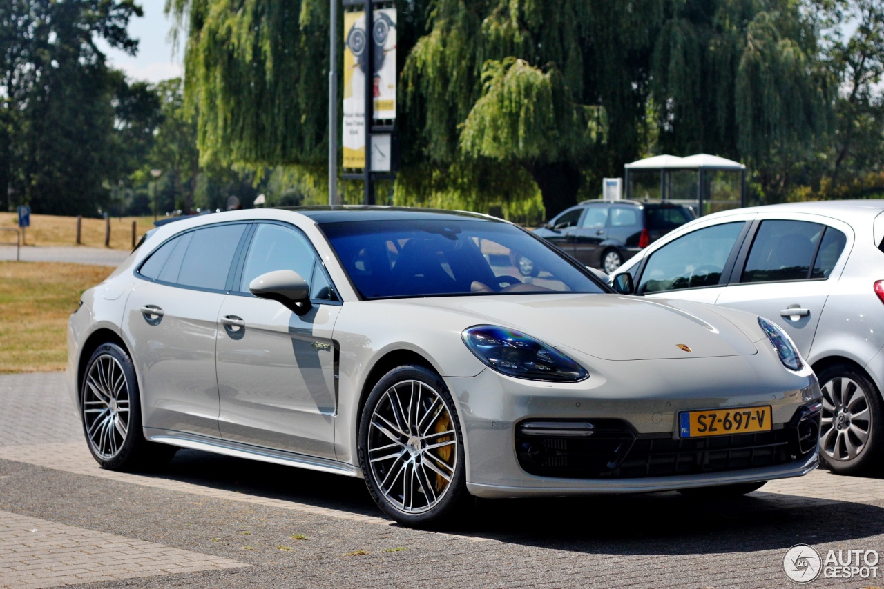 Porsche 971 Panamera Turbo S E-Hybrid Sport Turismo