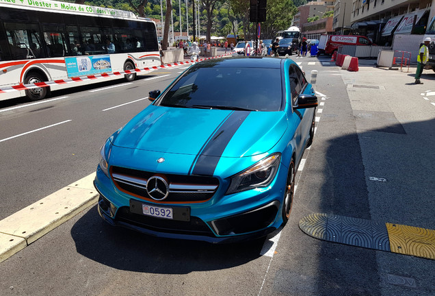 Mercedes-Benz CLA 45 AMG OrangeArt Edition C117