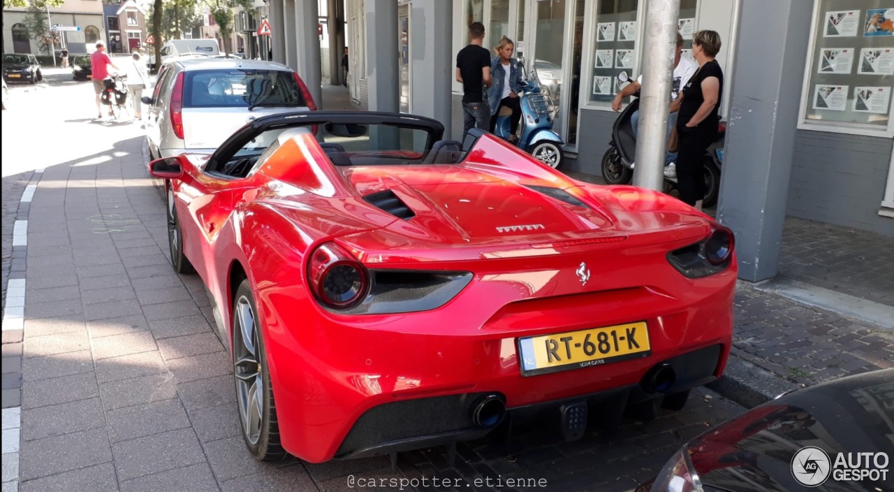 Ferrari 488 Spider