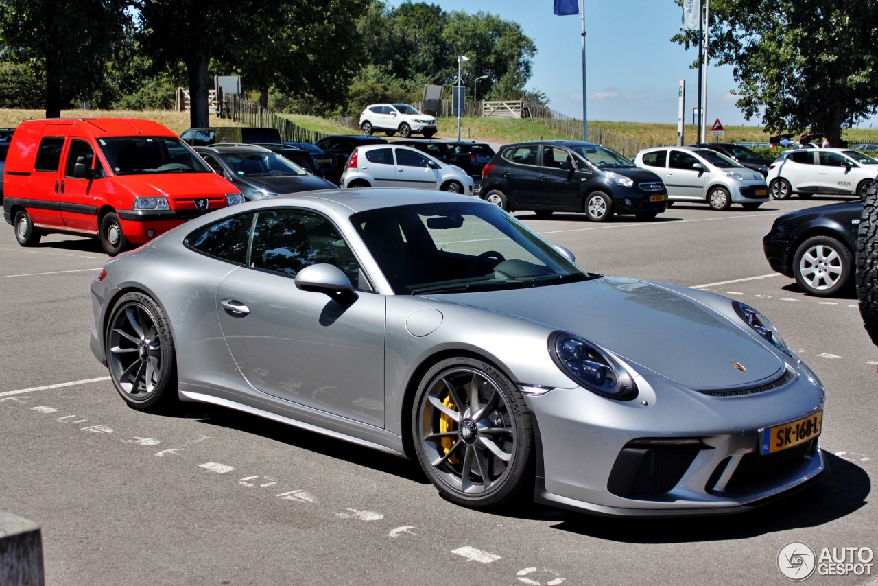 Porsche 991 GT3 Touring