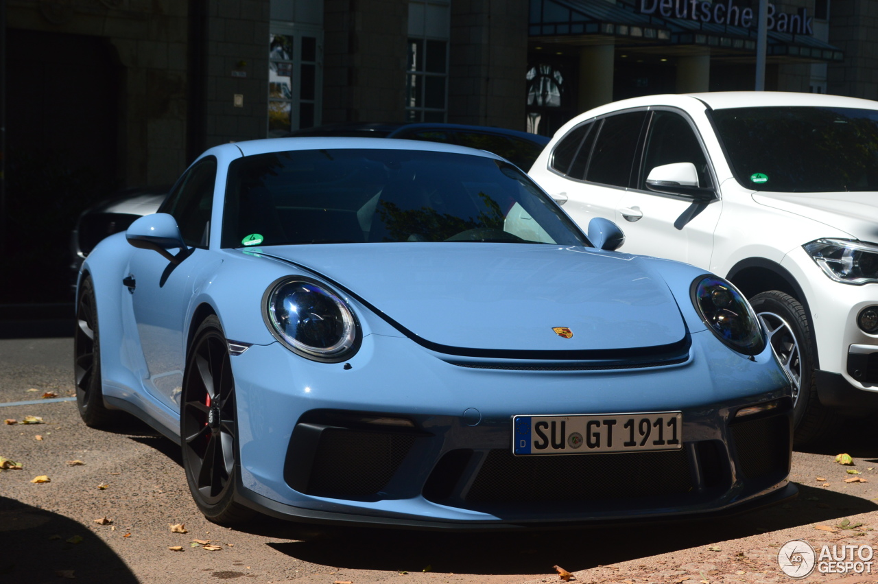 Porsche 991 GT3 Touring