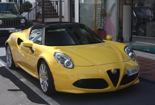 Alfa Romeo 4C Spider